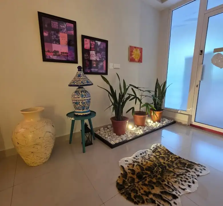 About Slay Lash Studio by Farah